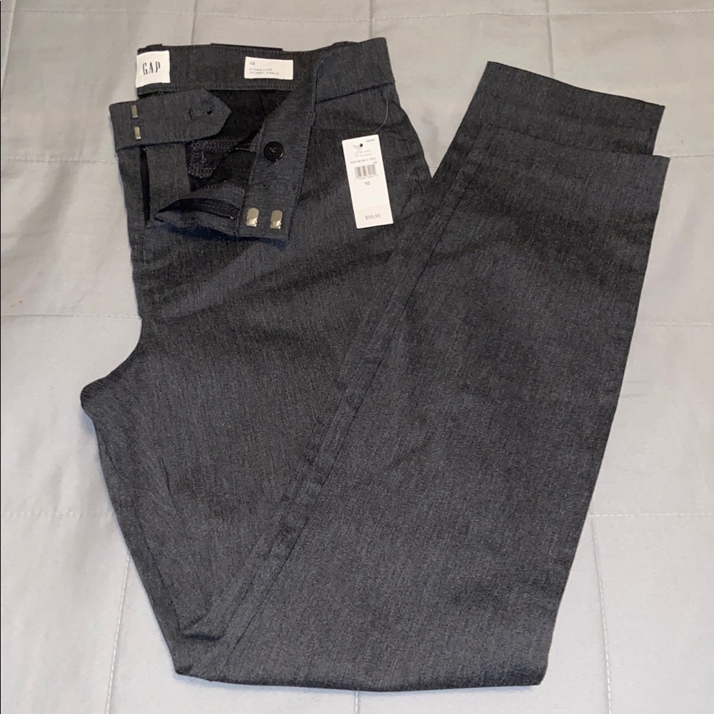 GAP Women’s Signature Skinny Ankle Charcoal Dress Pants
